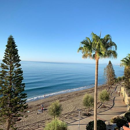 Penthouse On The Beachfront Estepona Buitenkant foto