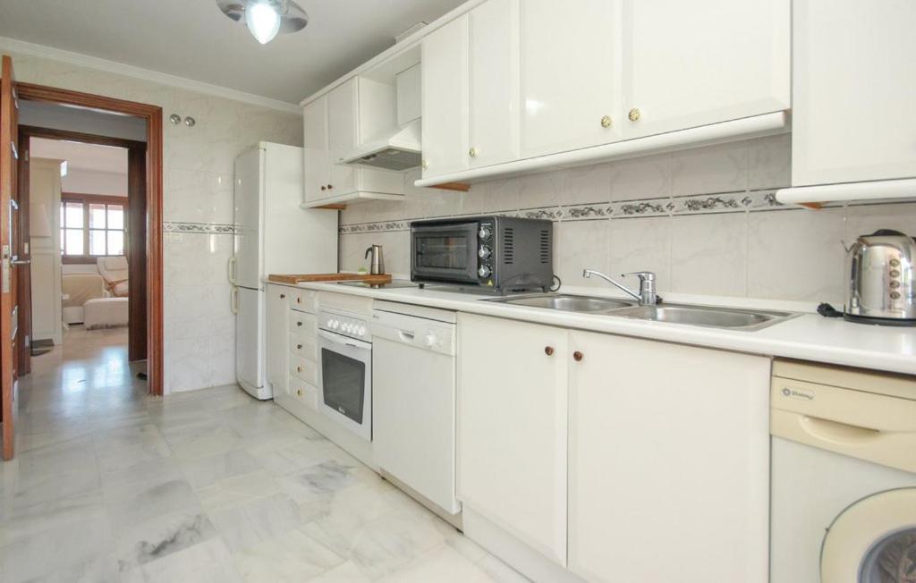 Penthouse On The Beachfront Estepona Buitenkant foto