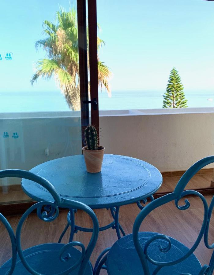 Penthouse On The Beachfront Estepona Buitenkant foto