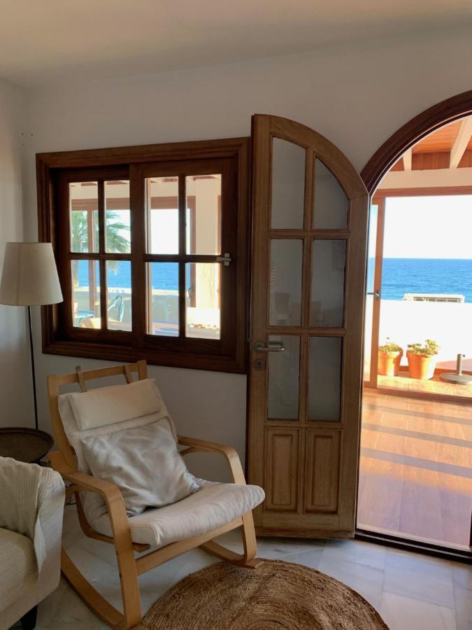 Penthouse On The Beachfront Estepona Buitenkant foto