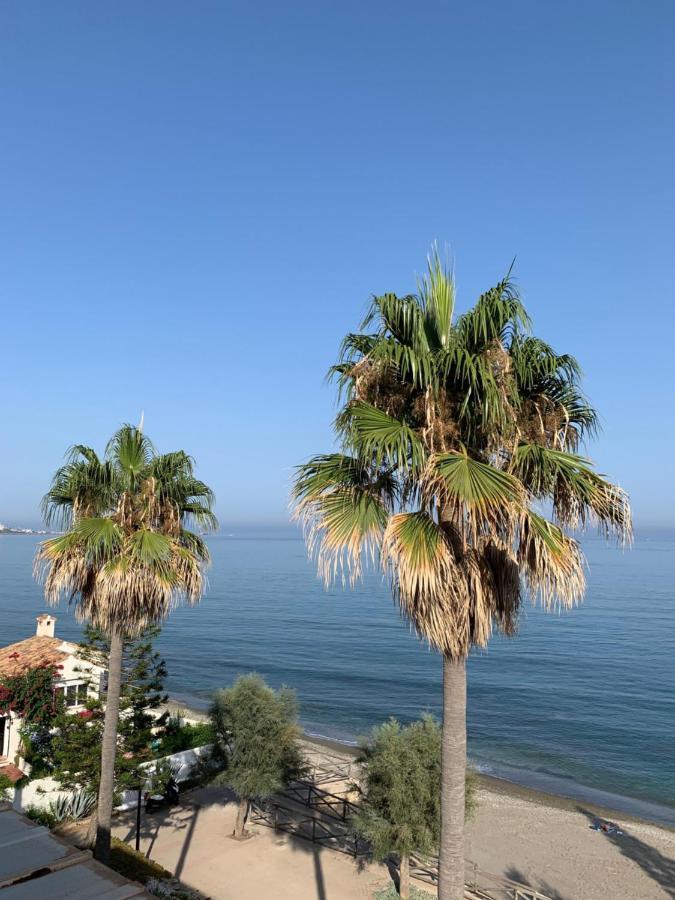 Penthouse On The Beachfront Estepona Buitenkant foto